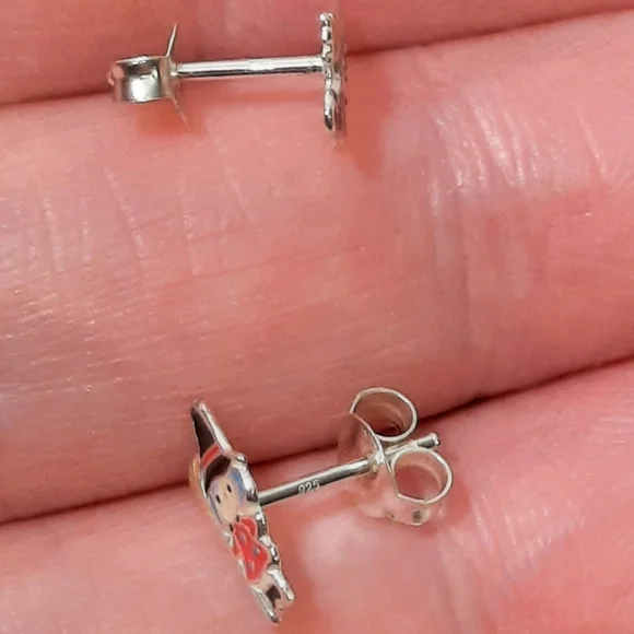 💎 2/$15 NWOT Sterling Silver Cute little Witch Post Back Earrings - Picture 3 of 5